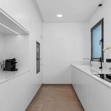 Luxury By United Renters De Temporada